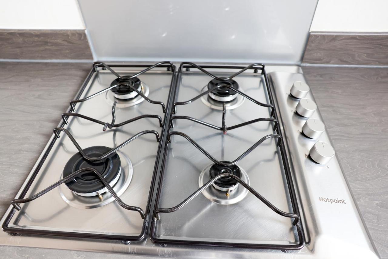 Stunning Two-bedroom At A3ree, Free Parking, Near Cribbs Causeway Mall Appartement