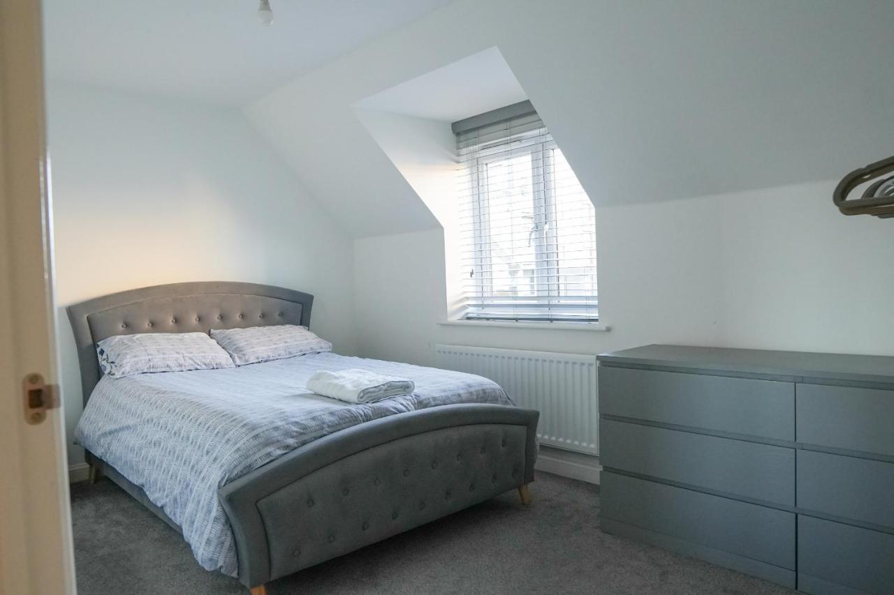 Apartamento Stunning Two-bedroom At A3ree, Free Parking, Near Cribbs Causeway Mall *