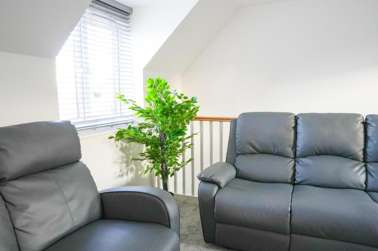 Apartamento Stunning Two-bedroom At A3ree, Free Parking, Near Cribbs Causeway Mall
